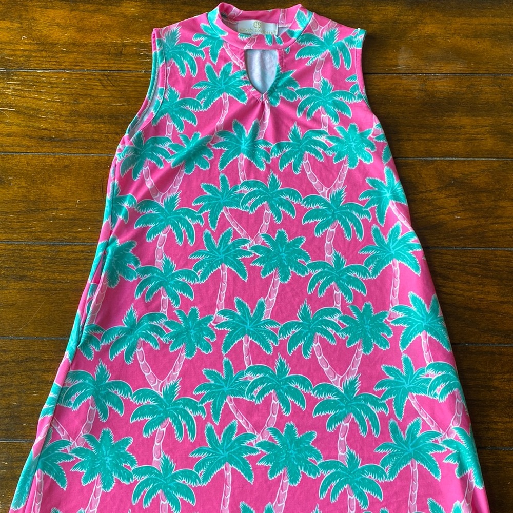 Simply southern. Girls youth M. Like new.